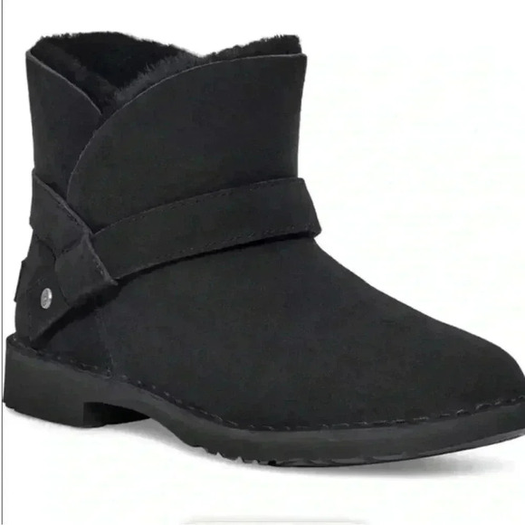 brand New UGG black suede Zariayh water repellent ankle bootie